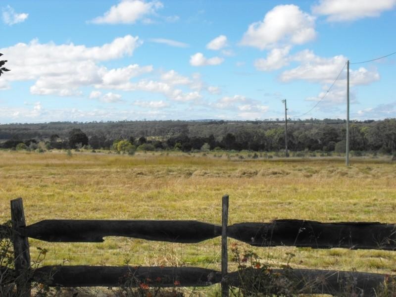 973 Benair Road, Wattle Grove QLD 4610