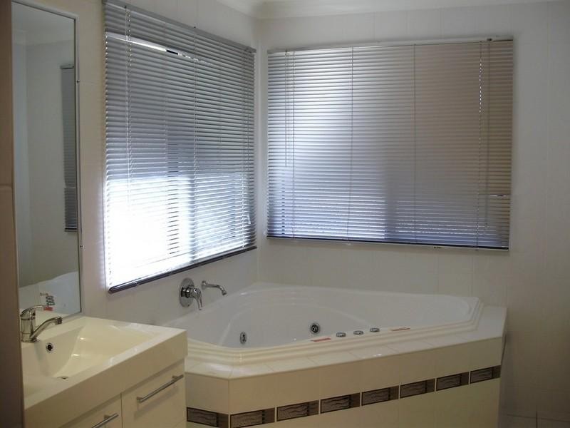 32 Freeman Court, Kingaroy QLD 4610