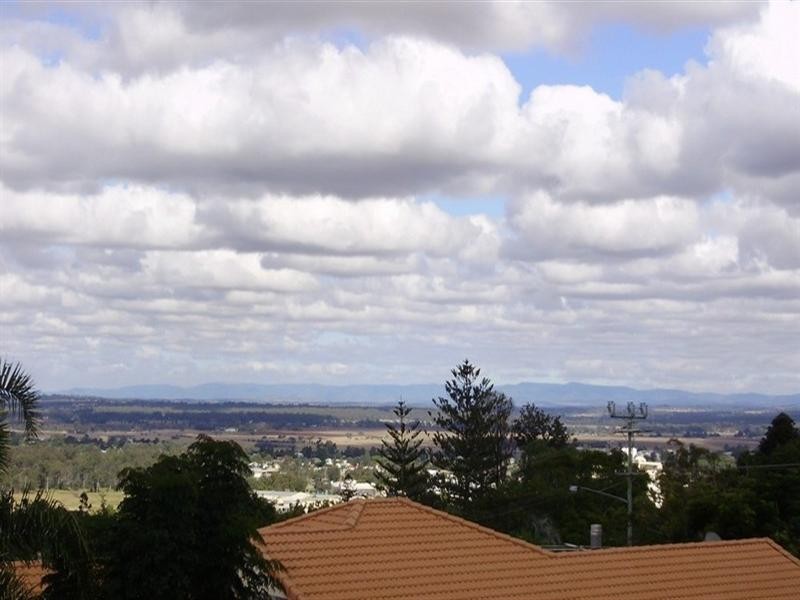 32 Freeman Court, Kingaroy QLD 4610