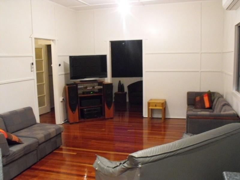 27 Fitzroy Street, Kingaroy QLD 4610