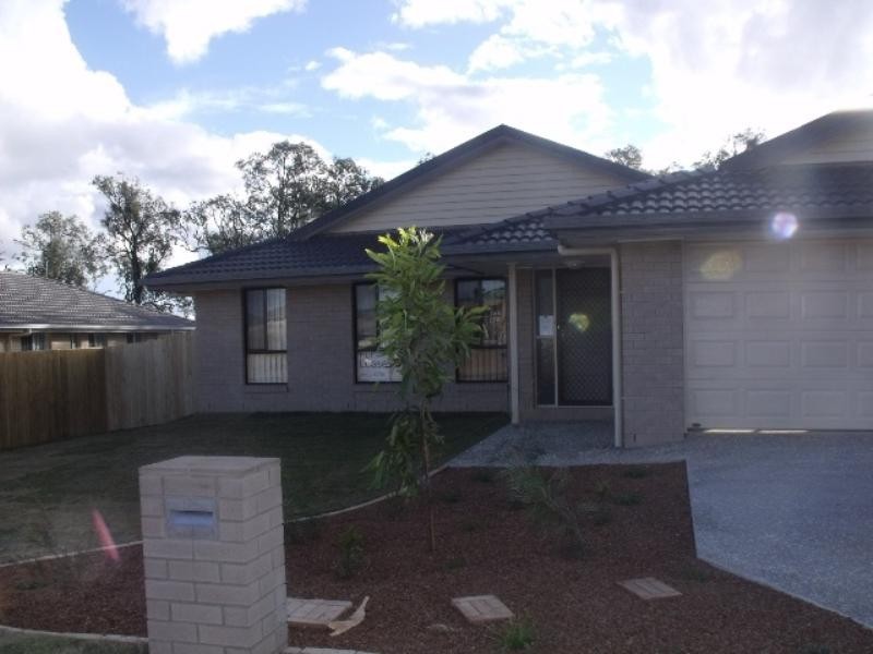 42 Buckingham Street, Kingaroy QLD 4610