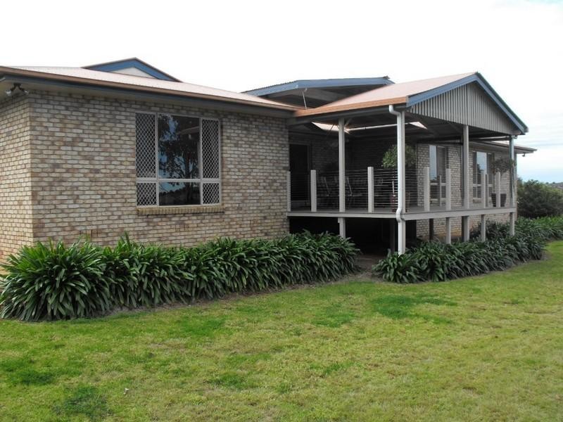 14 Couchmans Road, Kingaroy QLD 4610