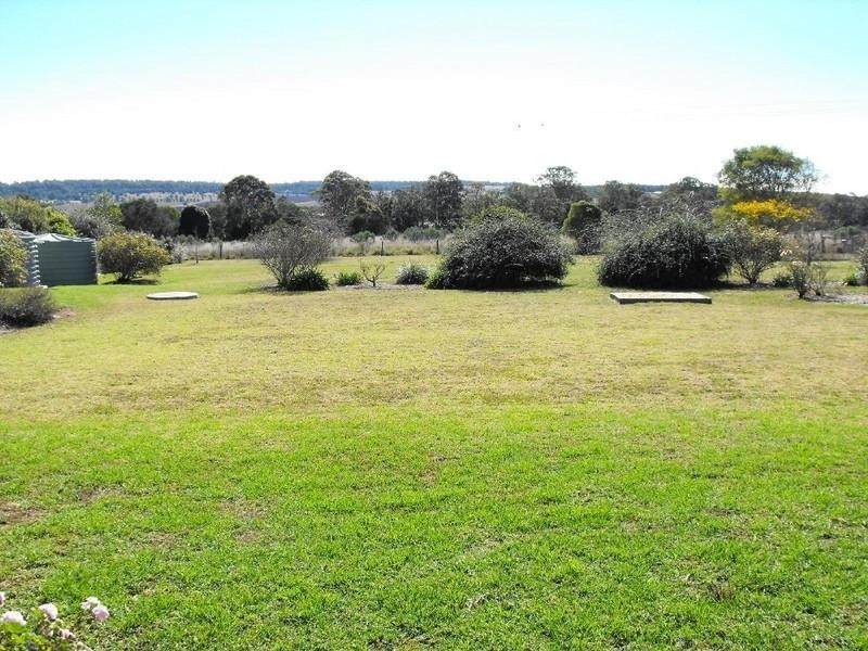 8 Macaulay Drive, Kingaroy QLD 4610