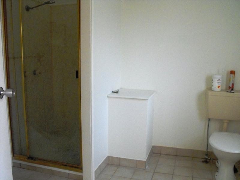 62 Cairns Street, Nanango QLD 4615