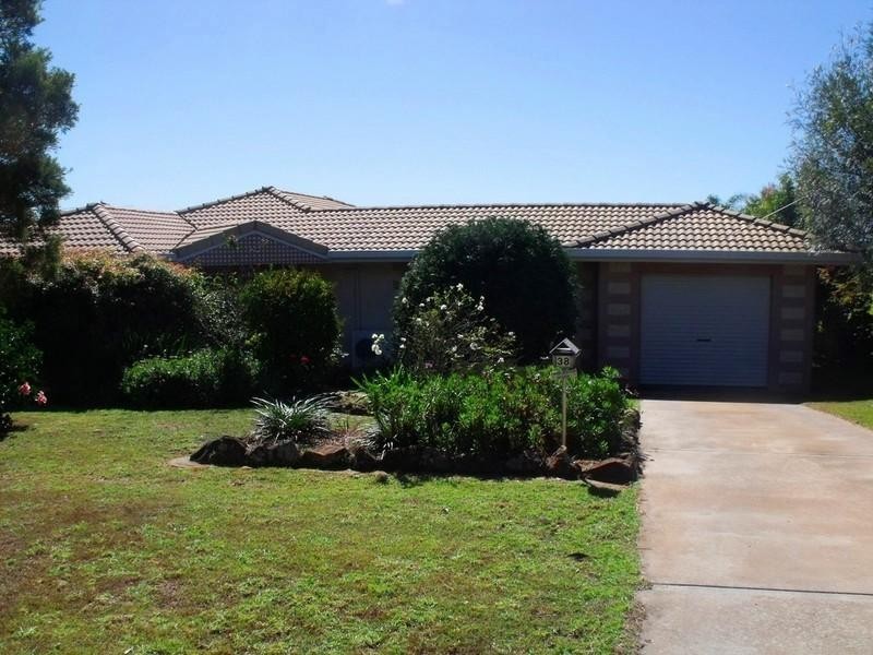38 Murray Parade, Kingaroy QLD 4610