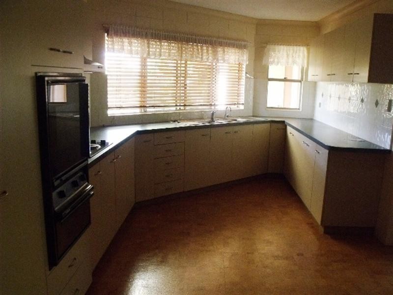 38 Murray Parade, Kingaroy QLD 4610