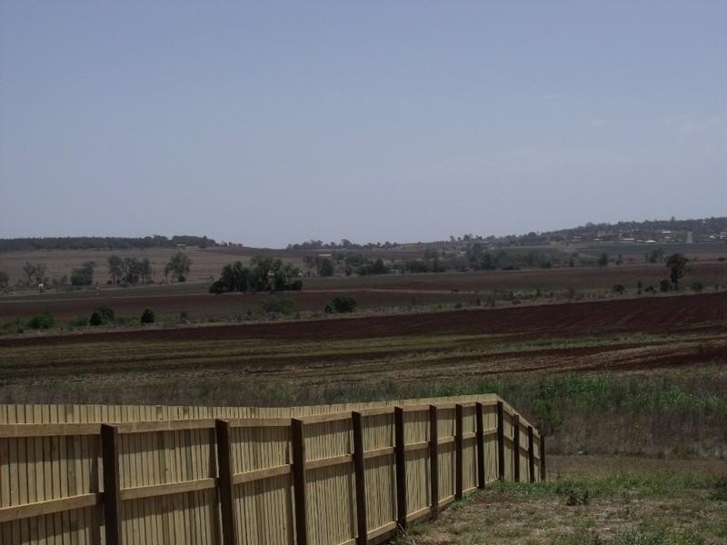 34 Banksia Drive, Kingaroy QLD 4610