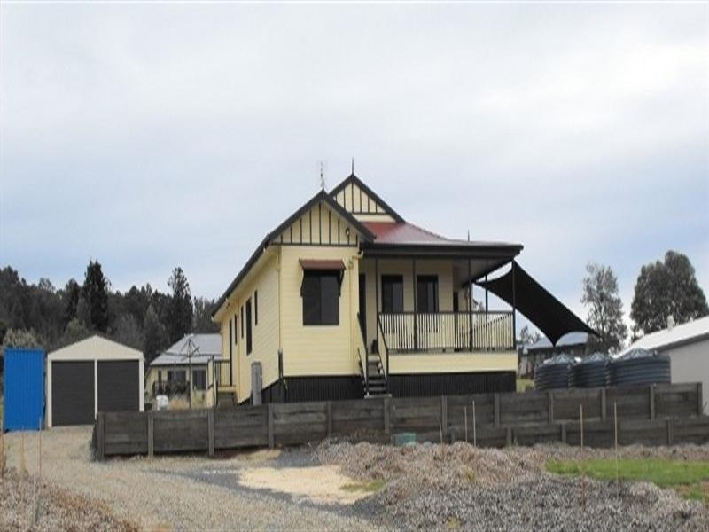 33 Sonaree Drive, Kingaroy QLD 4610