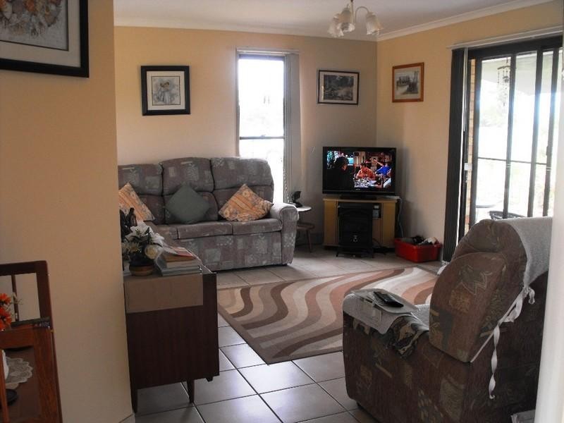 28 Hilltop Drive, Ellesmere QLD 4610