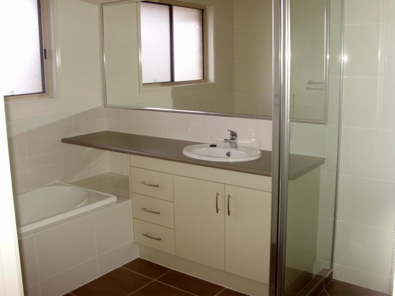 5 Allan Place, Kingaroy QLD 4610