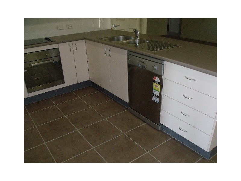 42 Banksia Drive, Kingaroy QLD 4610