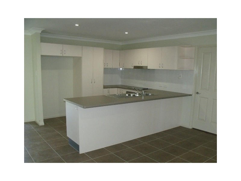 42 Banksia Drive, Kingaroy QLD 4610