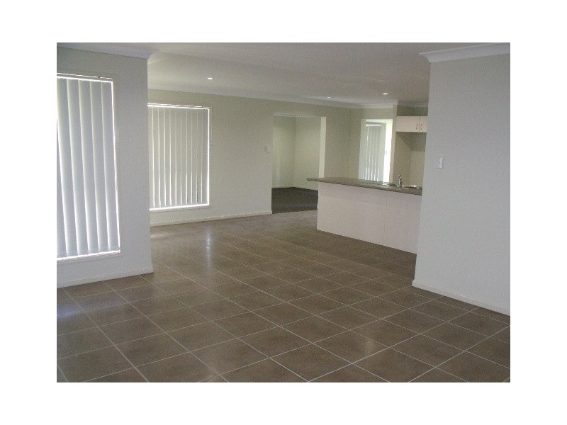 42 Banksia Drive, Kingaroy QLD 4610