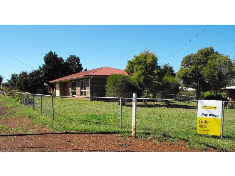 8 Campbell Street, Kingaroy QLD 4610