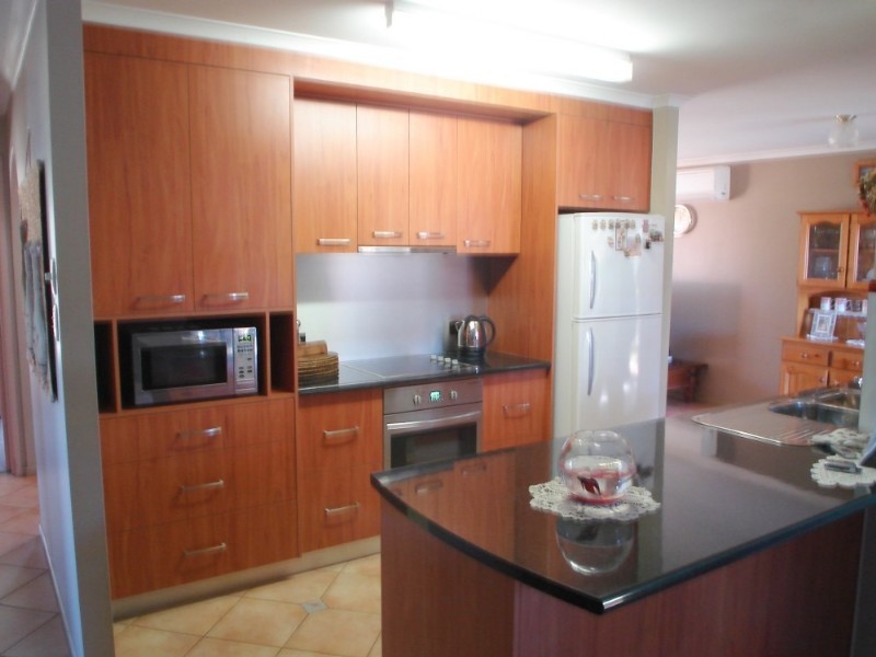 8 Lister Court, Kingaroy QLD 4610