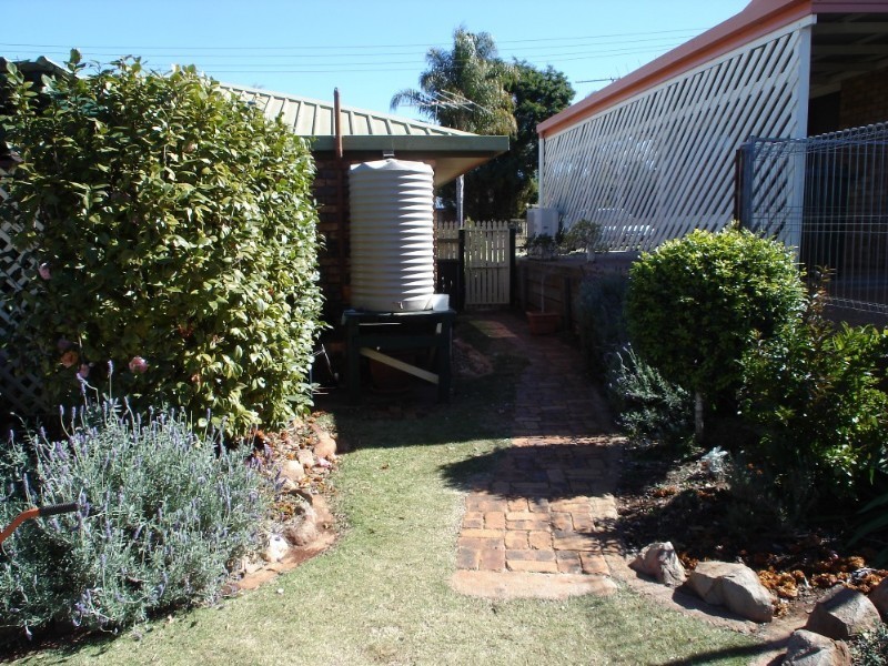 8 Lister Court, Kingaroy QLD 4610