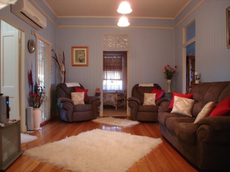 98 Haly Street, Kingaroy QLD 4610