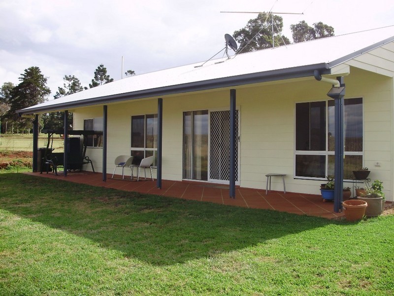 19 Kate Street, Wooroolin QLD 4608