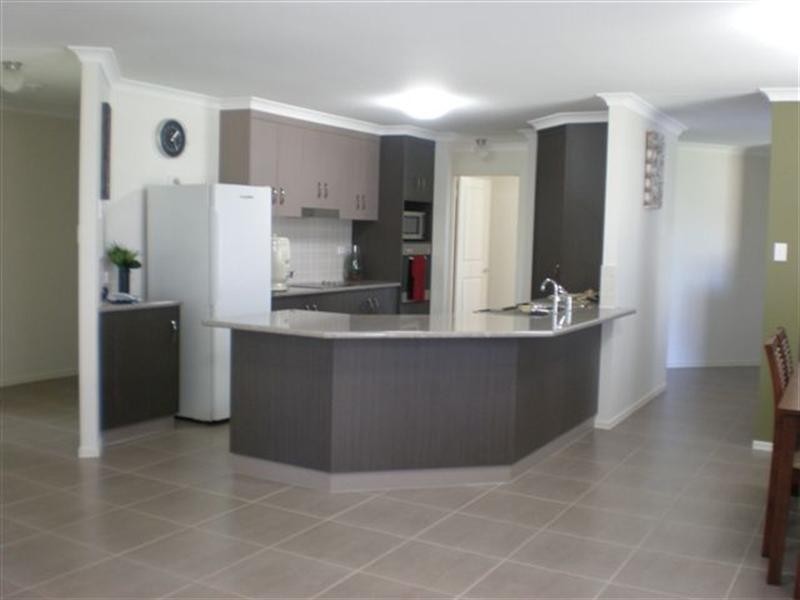 186 to 188 Premier Drive, Kingaroy QLD 4610