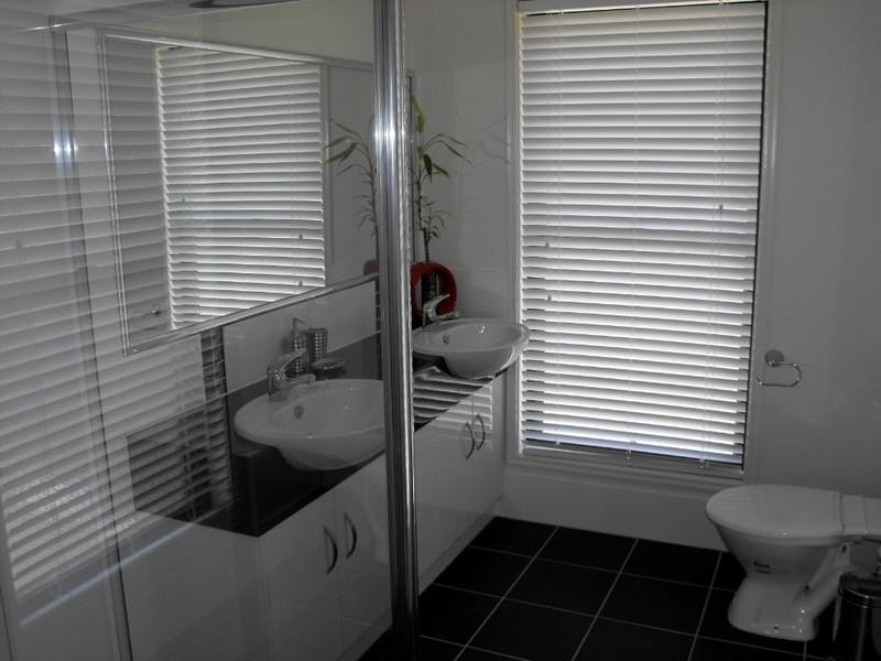 186 to 188 Premier Drive, Kingaroy QLD 4610