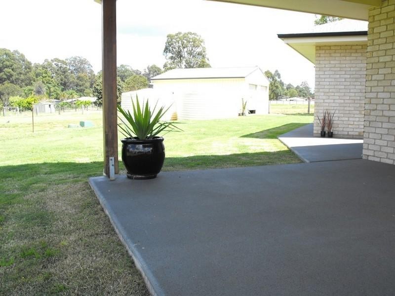 186 to 188 Premier Drive, Kingaroy QLD 4610