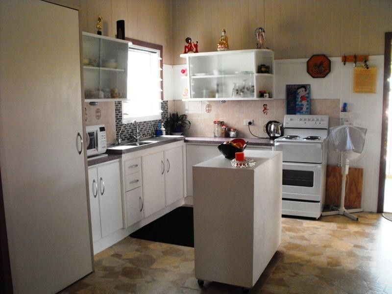 24 Gipps Street, Nanango QLD 4615