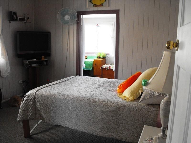 24 Gipps Street, Nanango QLD 4615