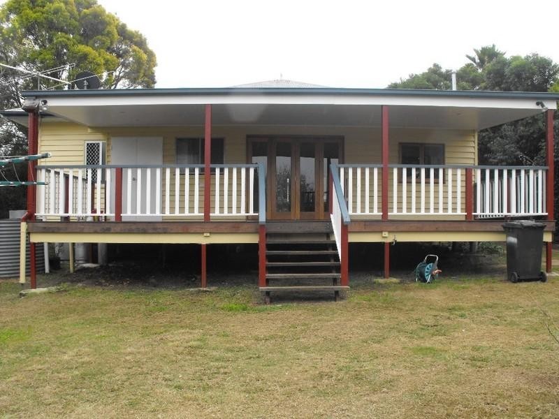 27 Fitzroy Street, Kingaroy QLD 4610
