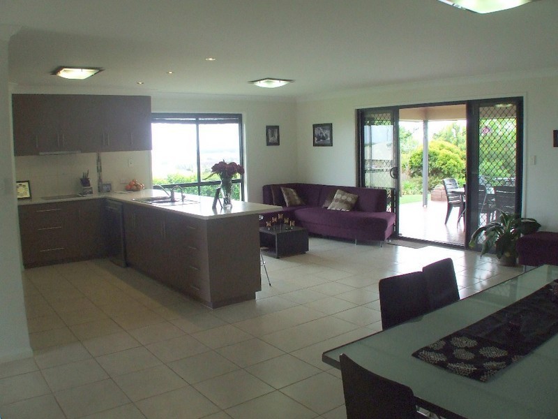 13 Daisy Court, Kingaroy QLD 4610