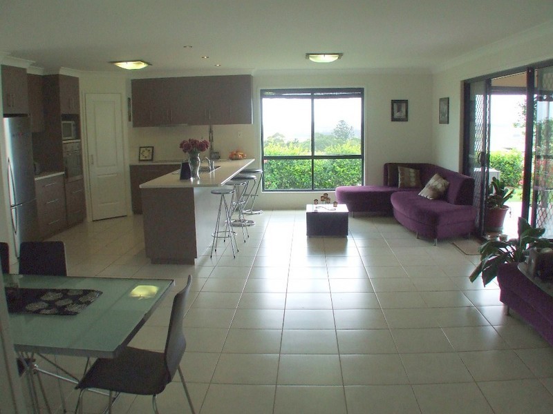 13 Daisy Court, Kingaroy QLD 4610