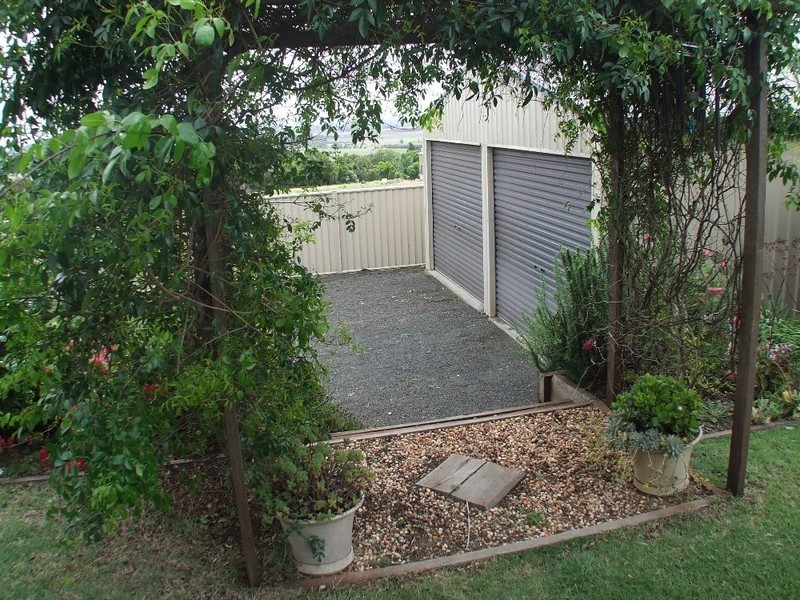 13 Daisy Court, Kingaroy QLD 4610