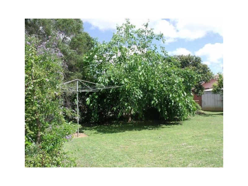 14 Buckingham Street, Kingaroy QLD 4610
