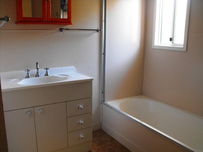 71 Railway Terrace, Kingaroy QLD 4610