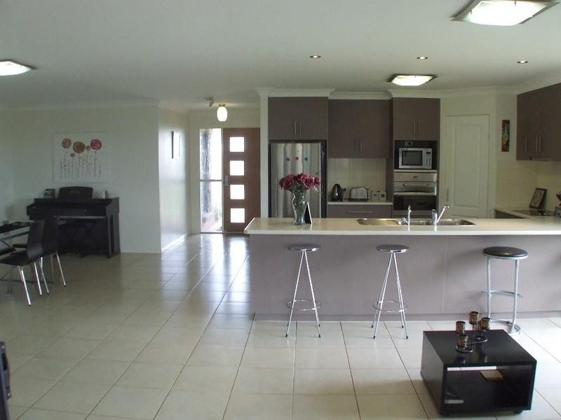 13 Daisy Court, Kingaroy QLD 4610