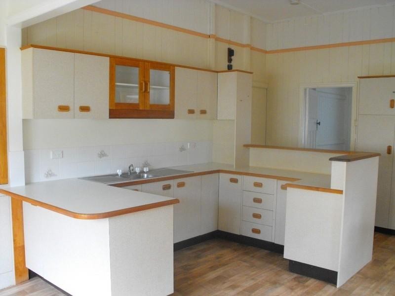 13 Moonya Street, Kingaroy QLD 4610