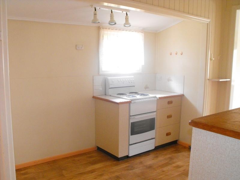 13 Moonya Street, Kingaroy QLD 4610