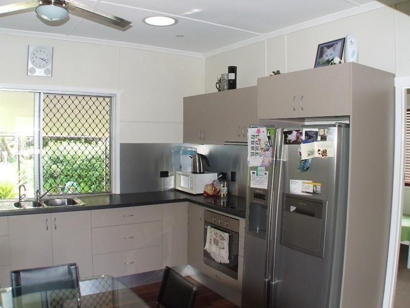 17 Arthur Street, Kingaroy QLD 4610