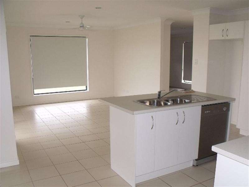 10 Lara Court, Kingaroy QLD 4610