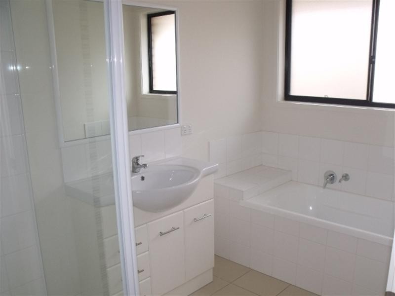 10 Lara Court, Kingaroy QLD 4610