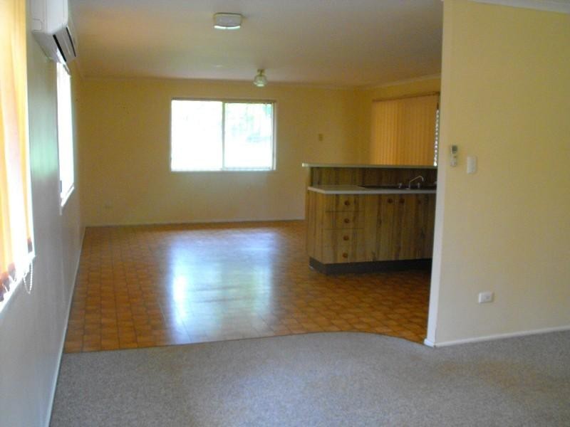 8 Jubilee Street, Kingaroy QLD 4610