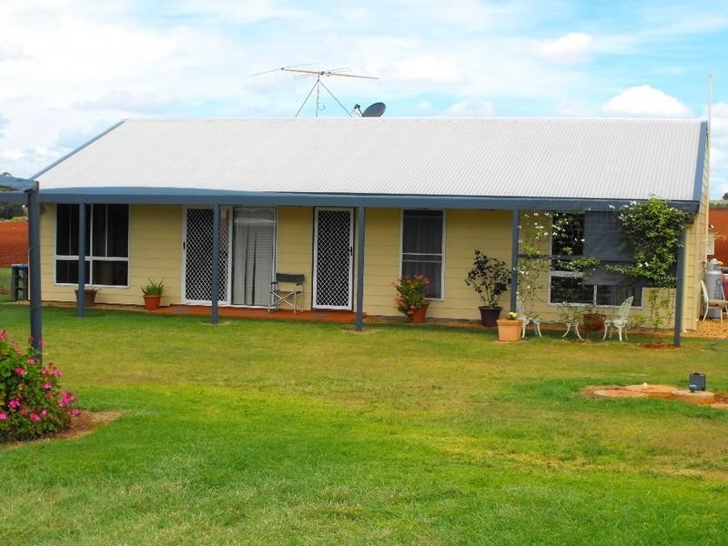 19 Kate Street, Wooroolin QLD 4608