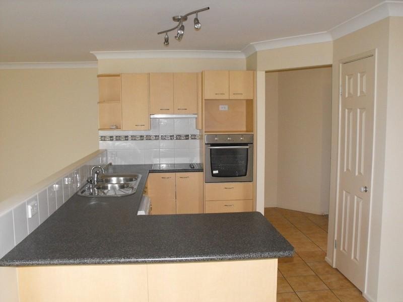 4 Bunya Drive, Kingaroy QLD 4610