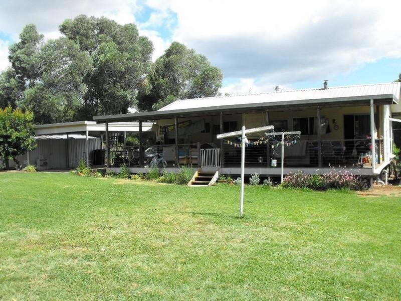 4 Harris Road, Kingaroy QLD 4610