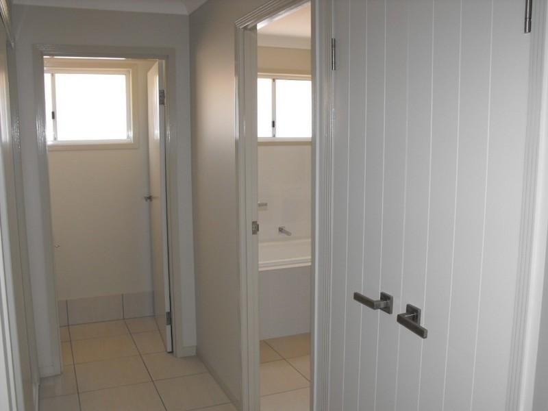 10 Allan Place, Kingaroy QLD 4610