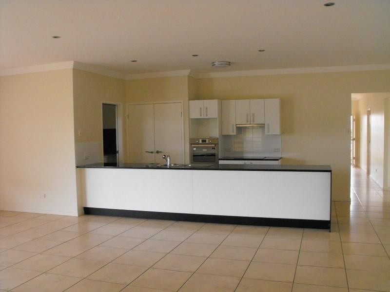 35 Sonaree Drive, Kingaroy QLD 4610