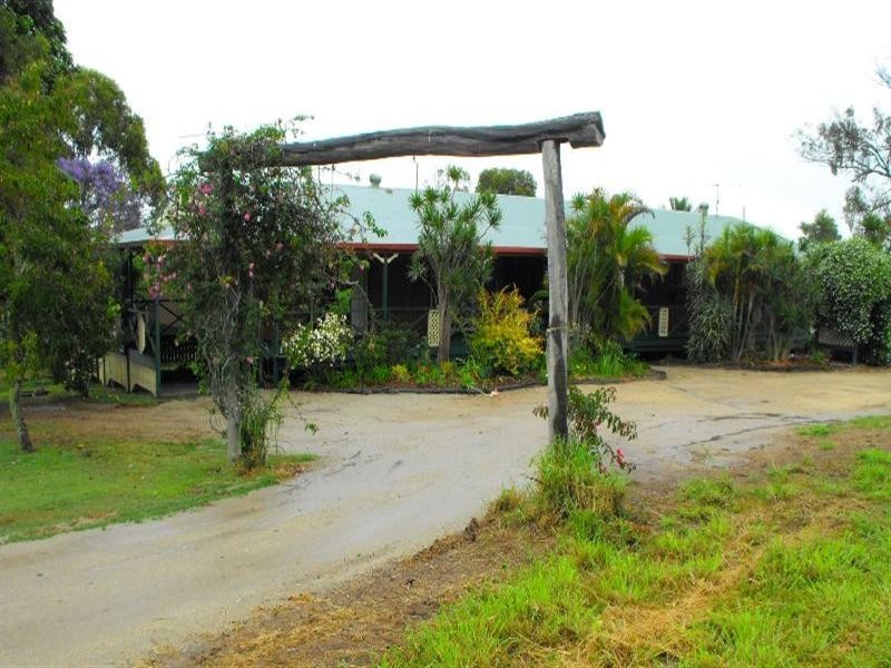 43 North Kerton Road, Nanango QLD 4615