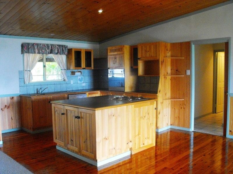 43 North Kerton Road, Nanango QLD 4615