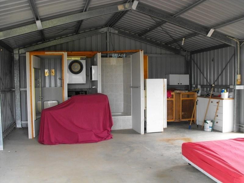 43 North Kerton Road, Nanango QLD 4615