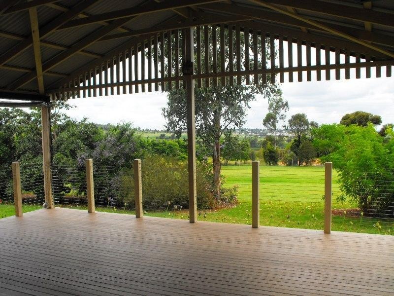 14 Couchmans Road, Kingaroy QLD 4610
