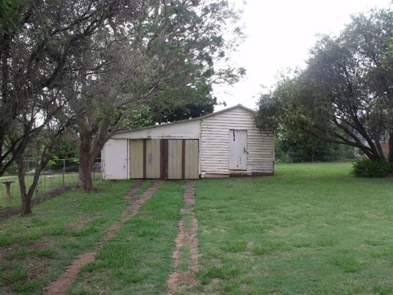 13 Moonya Street, Kingaroy QLD 4610